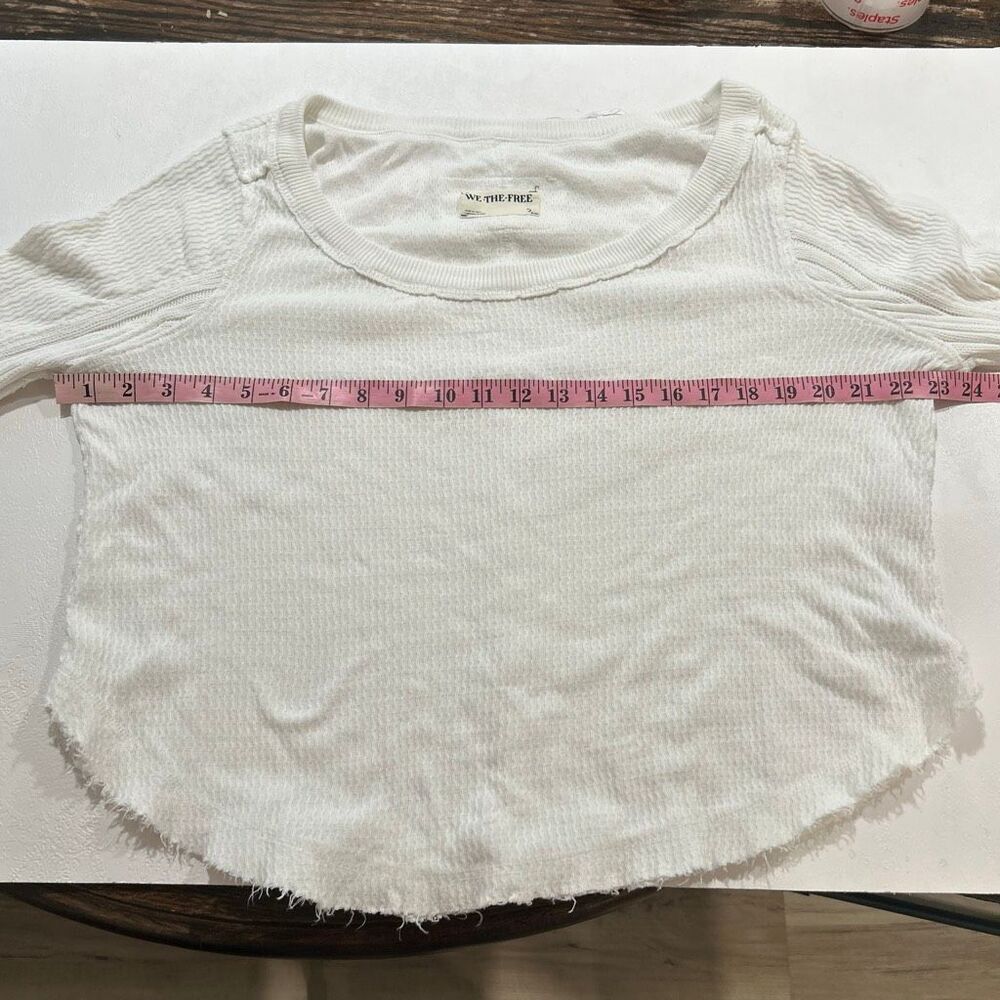 Free People We The Free White Waffle Knit Thermal Top Size S Boho - Picture 5 of 5